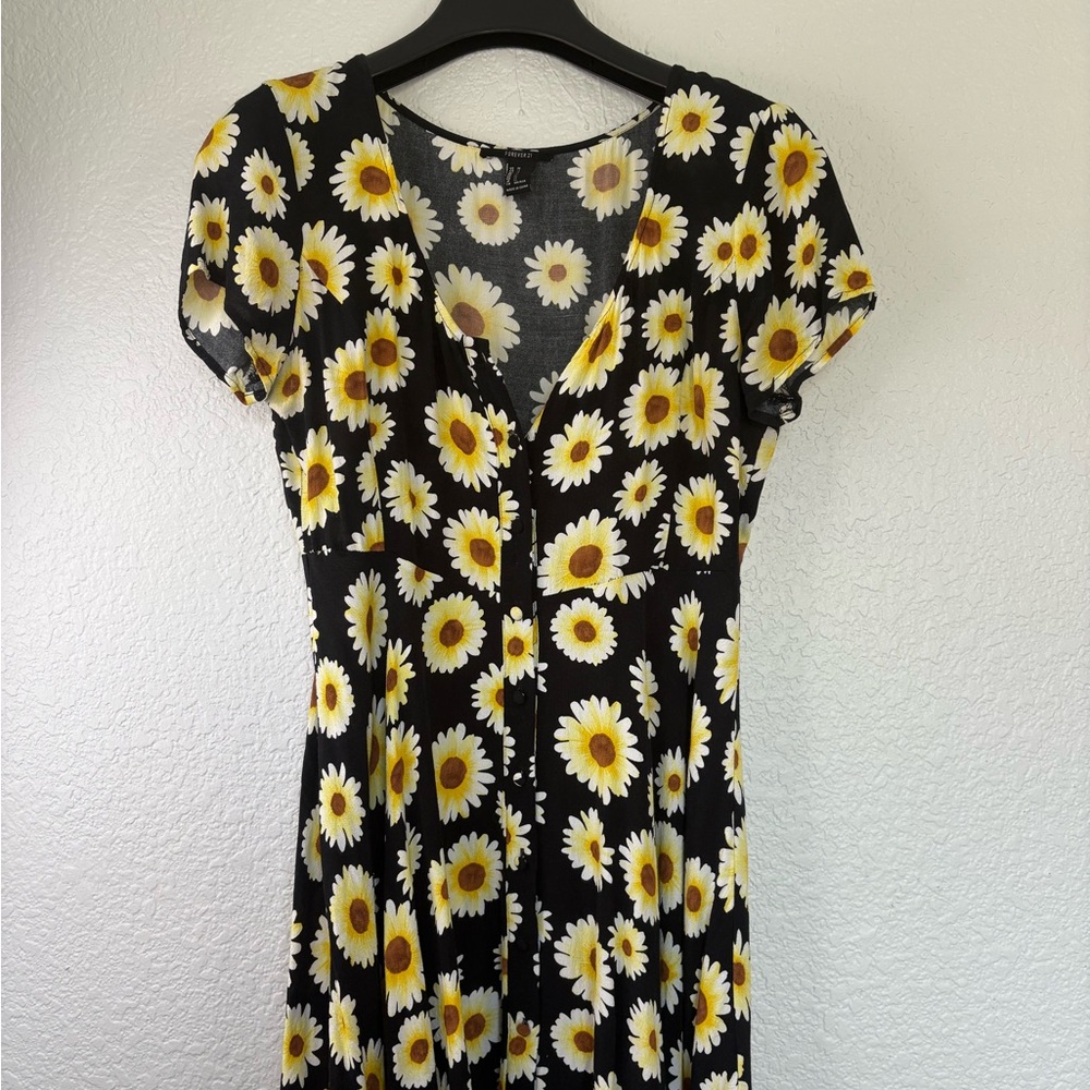 Forever 21 Black and Yellow Sunflower Floral Mini Dress